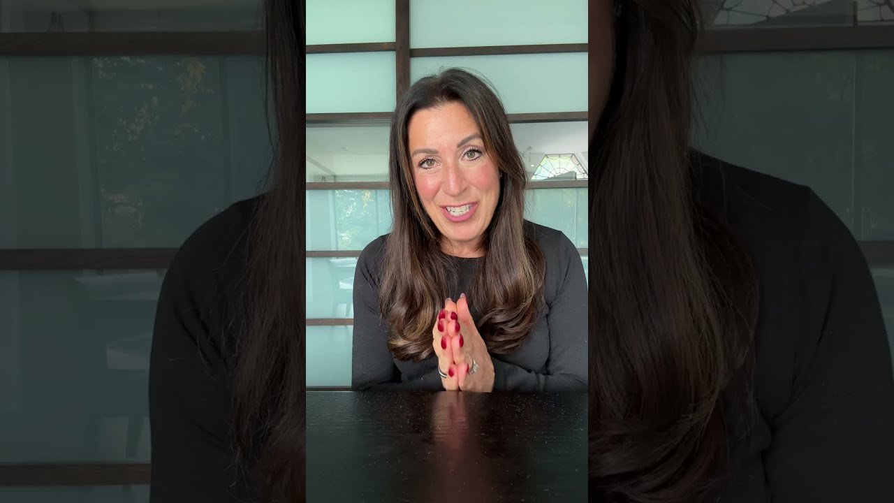 Client speaking in a five-star mobile app delivery review